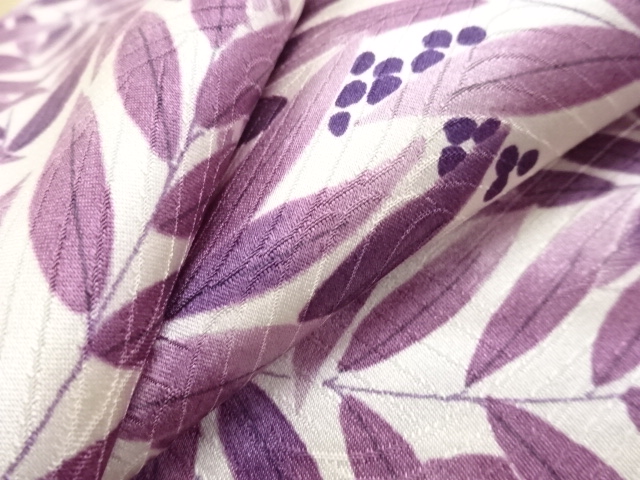  枝葉模様小紋着物